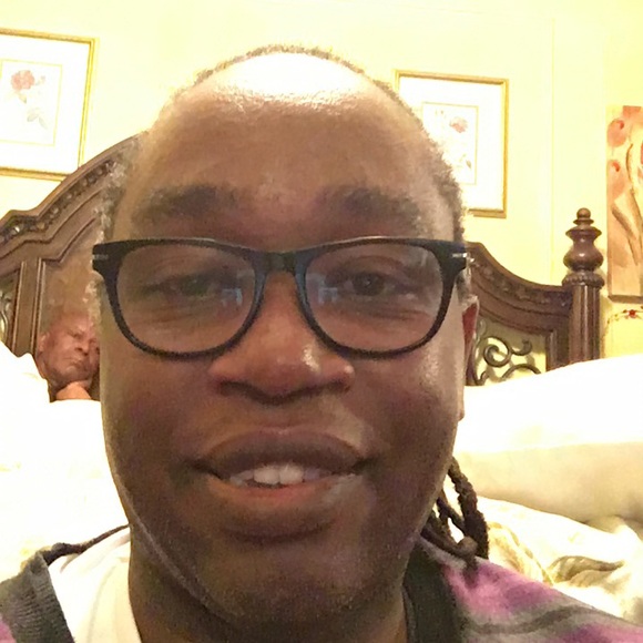 Meet your Posher, Sean - Picture 1 of 1